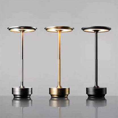 Luxurious Navoby table lamp