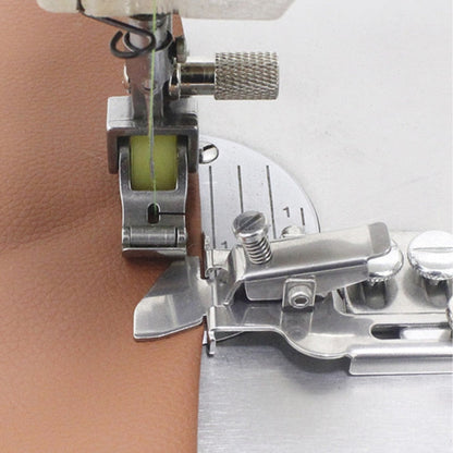 Sewing machine presser foot